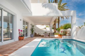 OASIS Beachfront Golden Mile